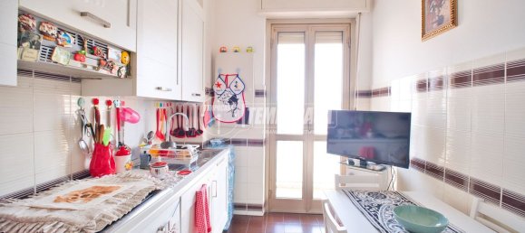 3 rooms Apartment in Vercelli, Italy No. 285960 2