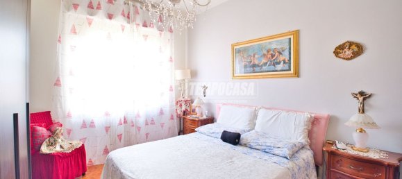 3 rooms Apartment in Vercelli, Italy No. 285960 11