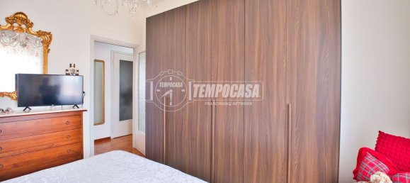 3 rooms Apartment in Vercelli, Italy No. 285960 13