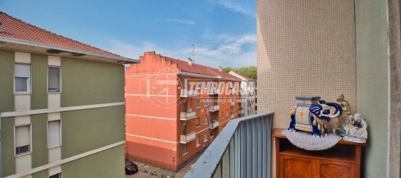 3 rooms Apartment in Vercelli, Italy No. 285960 20