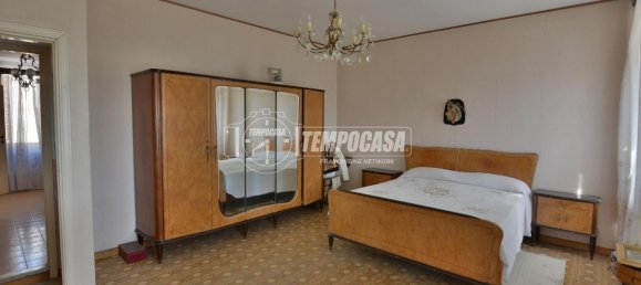 5 rooms House in Camerano, Italy No. 90025 4