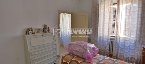 5 rooms House in Camerano, Italy No. 90025 23