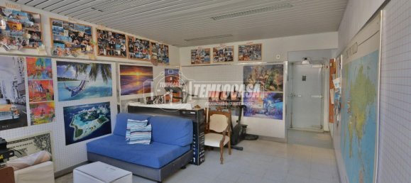 5 rooms House in Camerano, Italy No. 90025 31