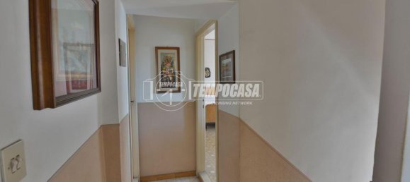 5 rooms House in Camerano, Italy No. 90025 16