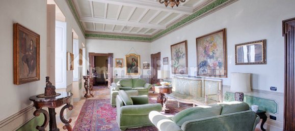 10 bedrooms House in Arpino, Italy No. 57147 10