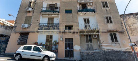 2 Schlafzimmer Wohnung in Tremestieri Etneo, Italy, Nr. 377346 25