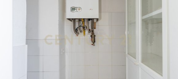 2 Schlafzimmer Wohnung in Tremestieri Etneo, Italy, Nr. 377346 9