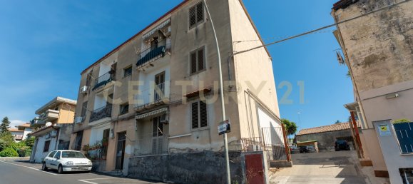 2 Schlafzimmer Wohnung in Tremestieri Etneo, Italy, Nr. 377346 32