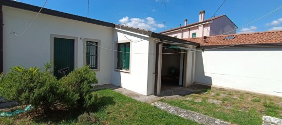 4 rooms House in Argenta, Italy No. 309390 24