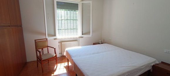 4 rooms House in Argenta, Italy No. 309390 18