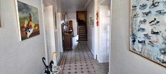 5 bedrooms House in Fismes, France No. 79547 3