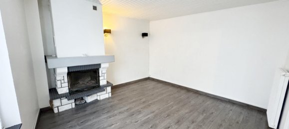 3 chambres Maison à Menucourt, France No. 284230 2