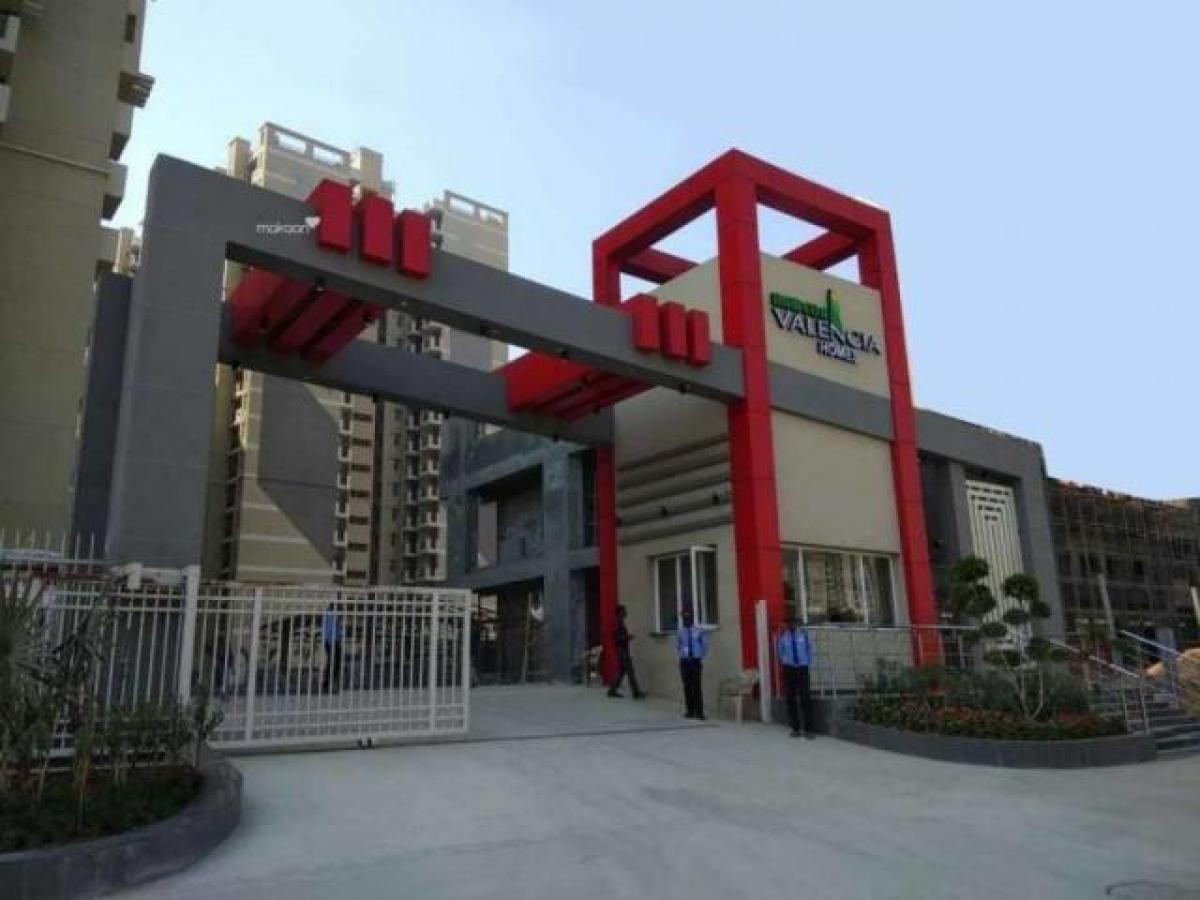 2 bedrooms House in Noida, India No. 65025