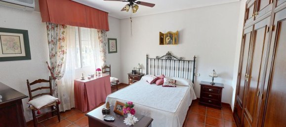 6 غرف نوم منزل في Jaen, Spain رقم 175698 2