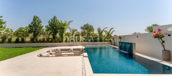 5 Schlafzimmer Villa in Jumeirah Golf Estates, UAE, Nr. 99505 4