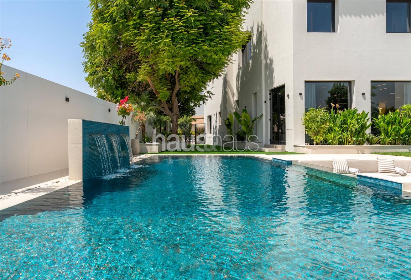 5 Schlafzimmer Villa in Jumeirah Golf Estates, UAE, Nr. 99505