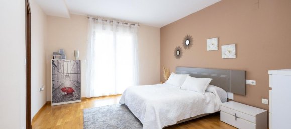 5 bedrooms House in La Zubia, Spain No. 171311 98