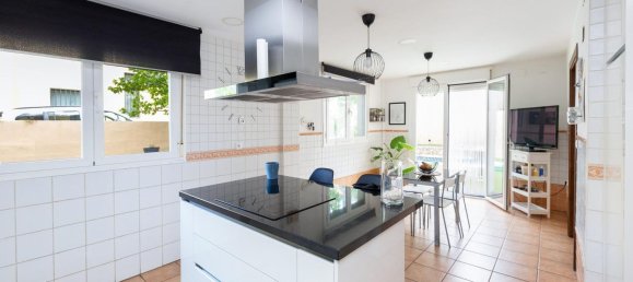 5 bedrooms House in La Zubia, Spain No. 171311 39