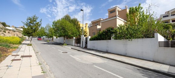 5 bedrooms House in La Zubia, Spain No. 171311 90