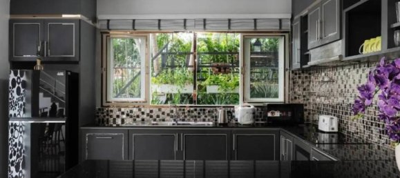 5 bedrooms Villa in Kathu, Thailand No. 25240 8