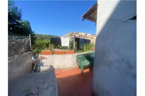 1 bedroom Apartment in Itri, Italy No. 275975
