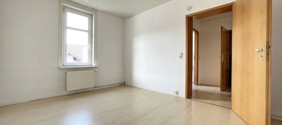 Здание с 9 спальнями в Брауншвейг, Германия № 107099 2