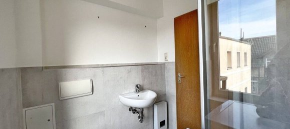 Здание с 9 спальнями в Брауншвейг, Германия № 107099 7