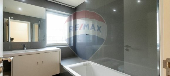 1 bedroom Apartment in Lisbon, Portugal No. 76780 13