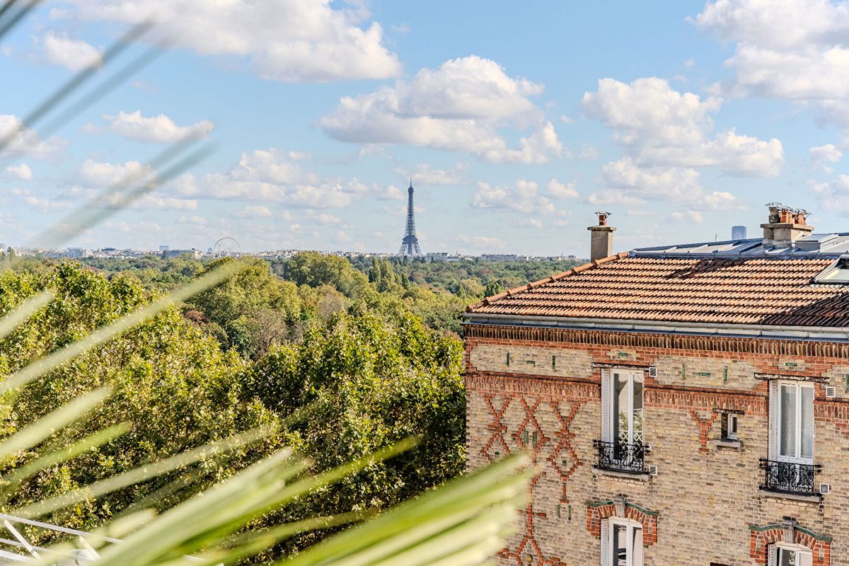 Квартира с 3 спальнями в Сюрен, Франция № 116389