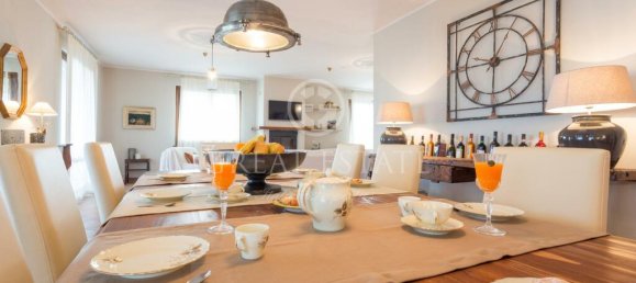 4 bedrooms House in Passignano sul Trasimeno, Italy No. 55654 2