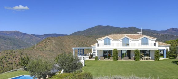 5 bedrooms Villa in Benahavis, Spain No. 121296 14