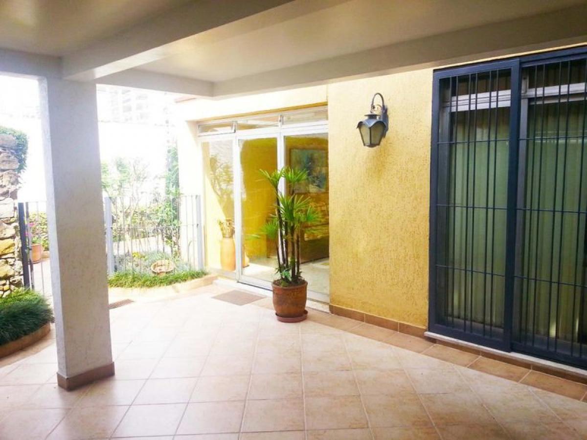 Дом с 3 спальнями в Сан-Паулу, Бразилия № 467442