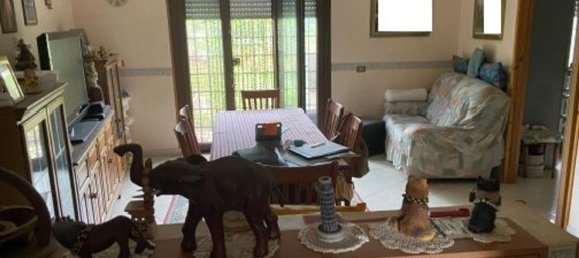 3 rooms Apartment in Anzio, Italy No. 198849 6