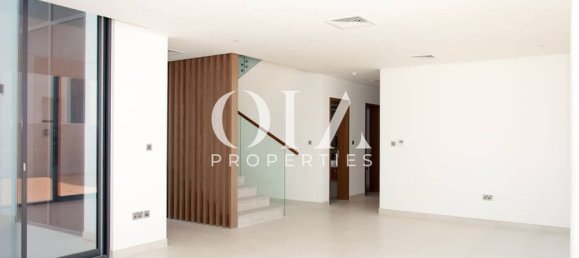 4 bedrooms Villa in Yas Island, UAE No. 17497 5