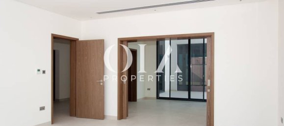 4 bedrooms Villa in Yas Island, UAE No. 17497 4