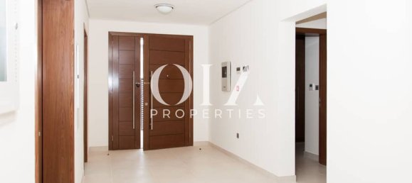 4 bedrooms Villa in Yas Island, UAE No. 17497 10