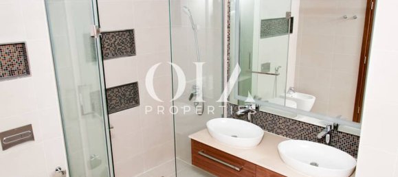 4 bedrooms Villa in Yas Island, UAE No. 17497 8