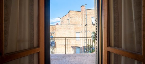 10 rooms Villa in Volterra, Italy No. 163979 3