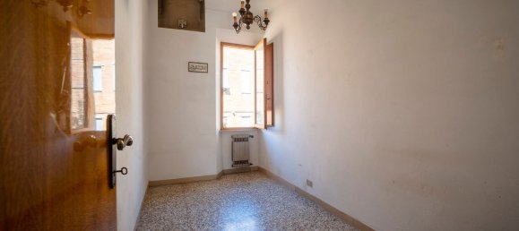 10 rooms Villa in Volterra, Italy No. 163979 16