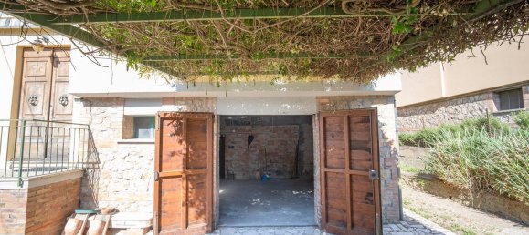 10 rooms Villa in Volterra, Italy No. 163979 7