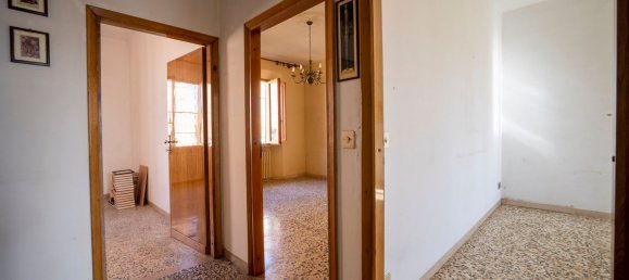 10 rooms Villa in Volterra, Italy No. 163979 31