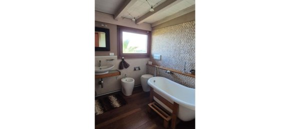 Villa de 4 habitaciónes en Altavilla Milicia, Italy No. 267530 30