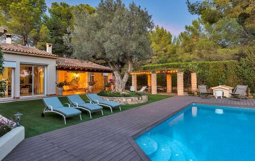 4 bedrooms Villa in Nova Santa Ponsa, Spain No. 60497