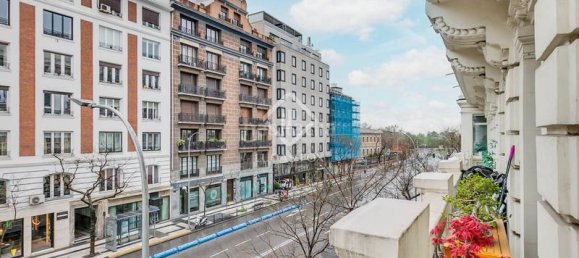 3 bedrooms Apartment in Madrid, Spain No. 135689 60