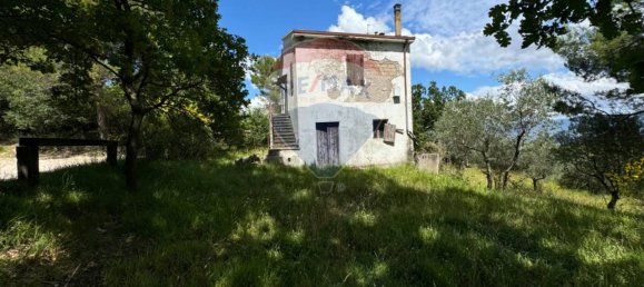 3 rooms House in Bevagna, Italy No. 8317 2