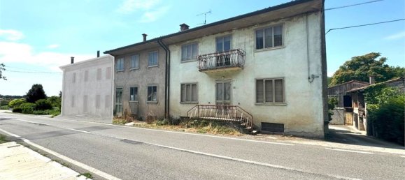 4 bedrooms House in Verona, Italy No. 360139 14