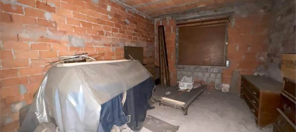 4 bedrooms House in Verona, Italy No. 360139 17