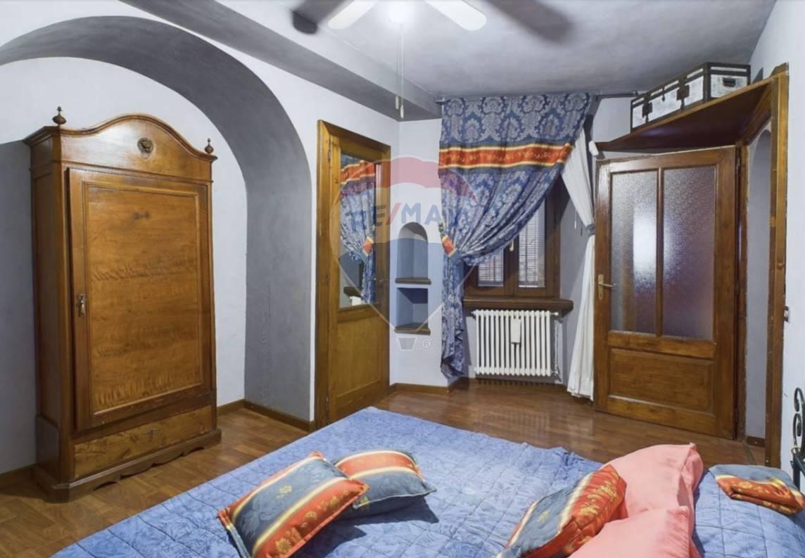 3 rooms Apartment in Belgirate, Italy No. 175587