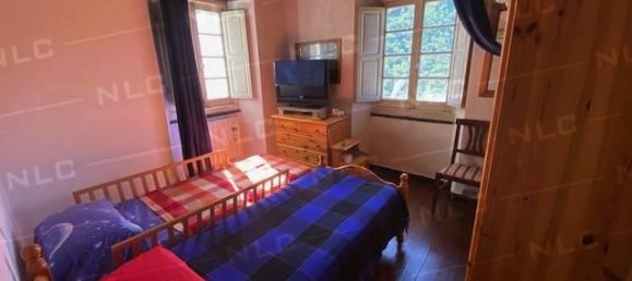 Дом с 8 комнатами в Лорсика, Италия № 154994 5