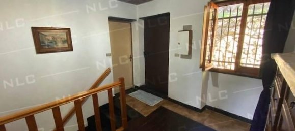 Дом с 8 комнатами в Лорсика, Италия № 154994 4